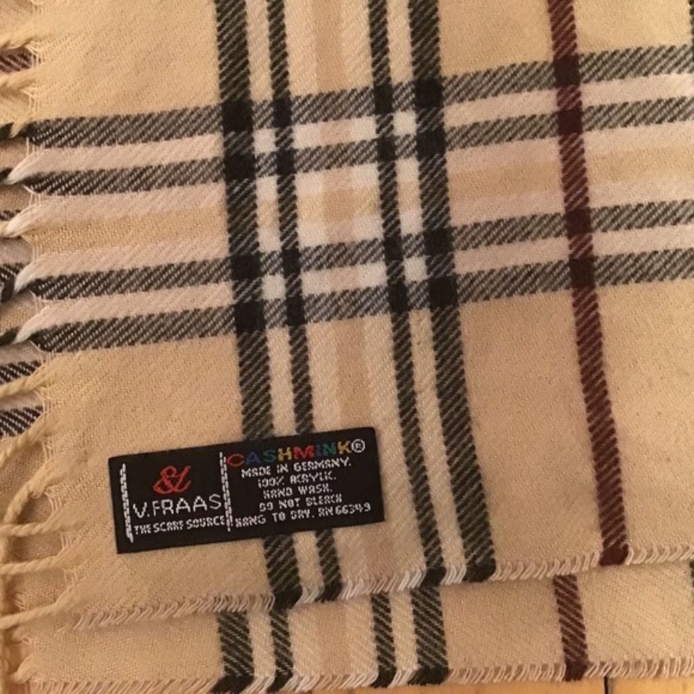 V FRASS Cashmink Scarf Plaid